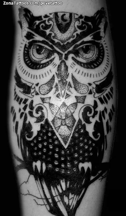 Tatuaje de búho hecho por Pove, de Málaga (España). Si quieres ... Tatuaje de búho hecho por Pove, de Málaga (España). Si quieres ...