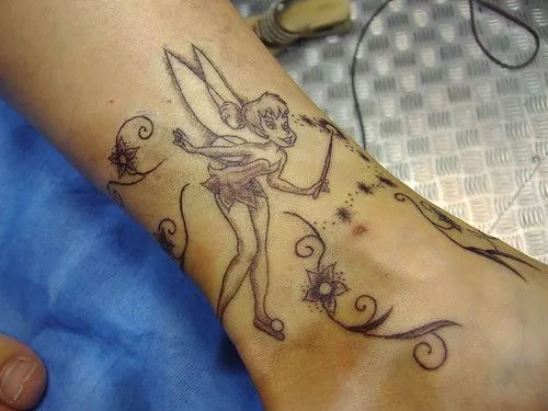 Tatuajes de campanilla - Imagui