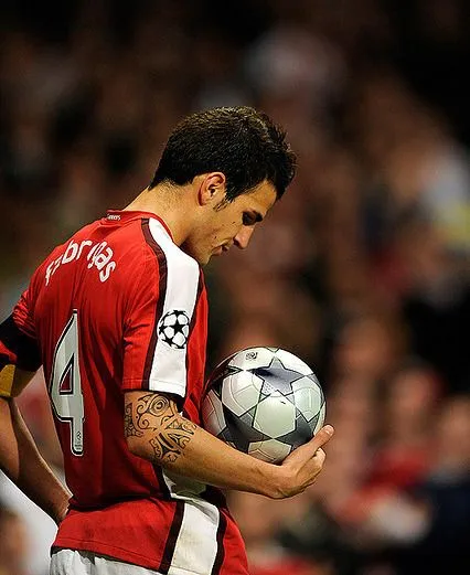 Tatuaje cesc fabregas en el codo plantilla - Imagui Tatuaje cesc fabregas en el codo plantilla - Imagui