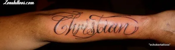 Tatuaje de echoker - Nombres Letras Christian