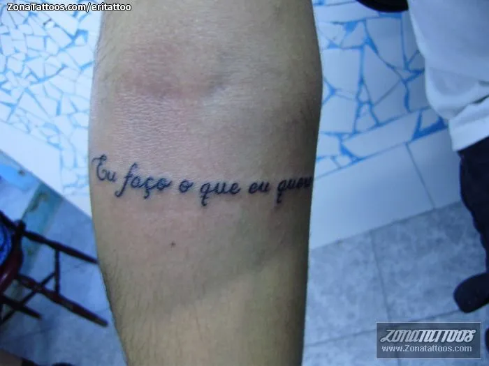 Tatuaje de Eritattoo - Antebrazo Letras Frases