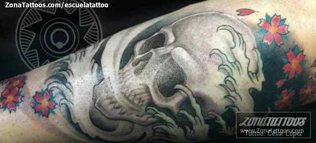 Tatuaje de EscuelaTattoo - Calaveras Orientales