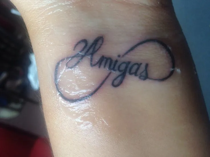 Tatuaje infinito amigas | Make up | Pinterest