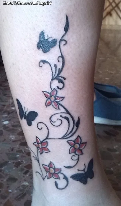 Tatuajes de enredaderas en las piernas - Imagui