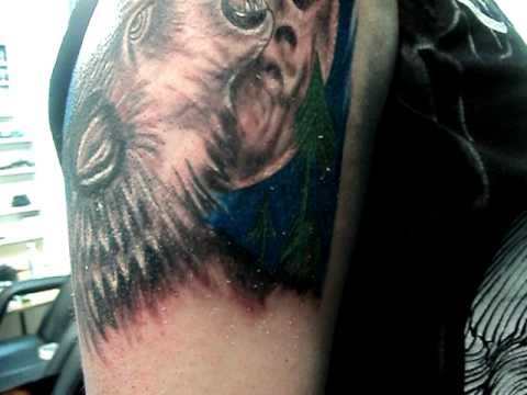 TATUAJE LOBO AULLANDO A LA LUNA -- LA EXPANSION TATTOO- OSORNO ... TATUAJE LOBO AULLANDO A LA LUNA -- LA EXPANSION TATTOO- OSORNO ...