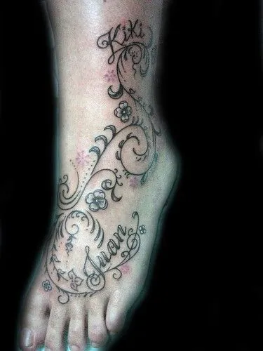 Feet with Tattoos: Tatuaje Pie en Pupa Tattoo Art Gallery. Granada. Feet with Tattoos: Tatuaje Pie en Pupa Tattoo Art Gallery. Granada.