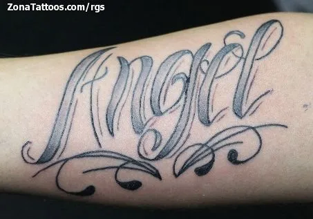 Tatuaje de rgs - Ángel Nombres Letras