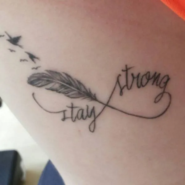 Tatuaje del símbolo infinito que dibuja la frase... - Pequeños ... Tatuaje del símbolo infinito que dibuja la frase... - Pequeños ...