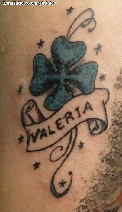 Tatuaje de stntatoo - Tréboles Nombres