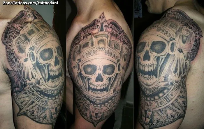 Tatuaje de tattoodani - Calaveras Mayas Hombro Tatuaje de tattoodani - Calaveras Mayas Hombro