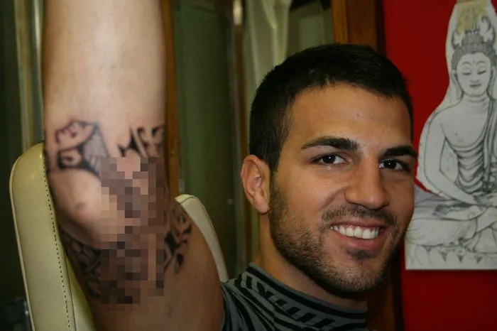 Tatuaje de fabregas completo - Imagui