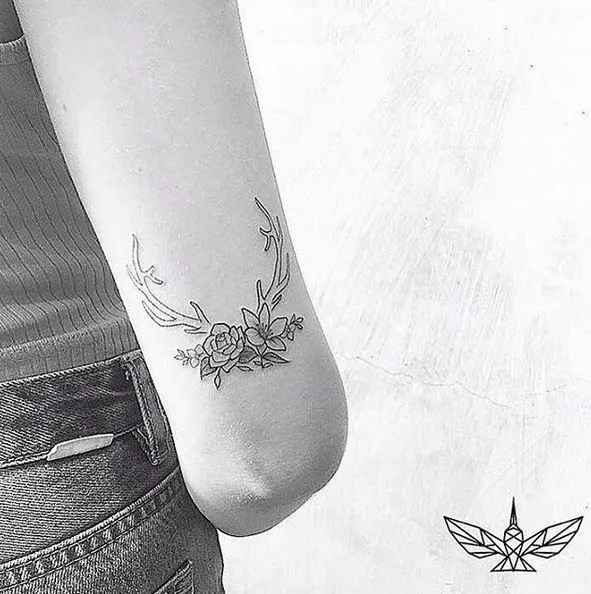 Tatuajes de lineas finas para mujeres a las que le gusta lo discreto y elegante - Cultura Colectiva Tatuajes de lineas finas para mujeres a las que le gusta lo discreto y elegante - Cultura Colectiva