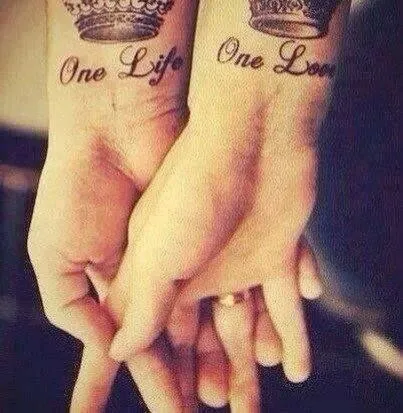 Tatuajes para novios tumblr - Imagui
