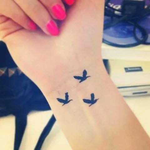 3 TATUAJES PEQUEÑOS PARA MUJERES - TATUAJES PARA MUJERES 3 TATUAJES PEQUEÑOS PARA MUJERES - TATUAJES PARA MUJERES