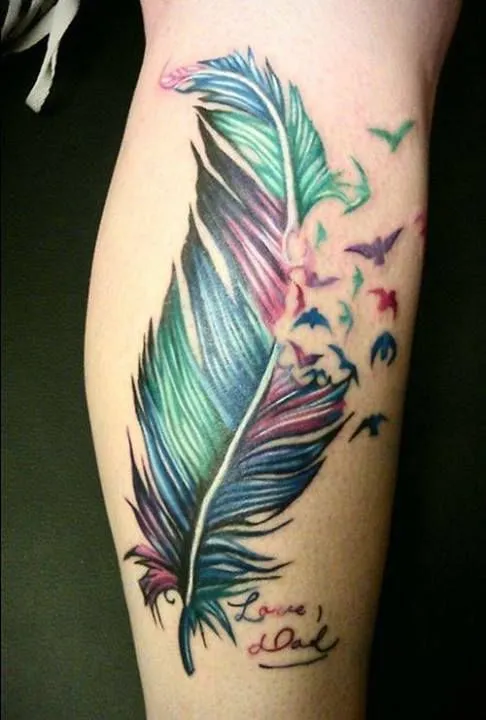 Tatuajes de pluma a color - Imagui