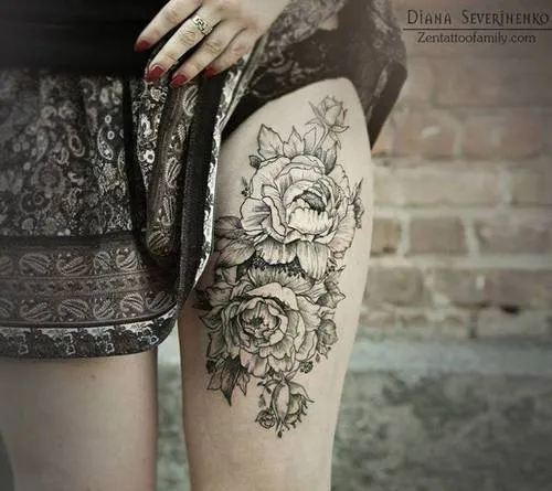 Rosas en blanco y negro - Tatuajes para Mujeres Rosas en blanco y negro - Tatuajes para Mujeres