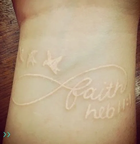 Tatuajes tinta blanca nombres - Imagui