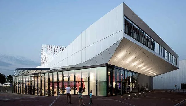 El nuevo teatro Stoep en Holanda | La Voz del Interior El nuevo teatro Stoep en Holanda | La Voz del Interior