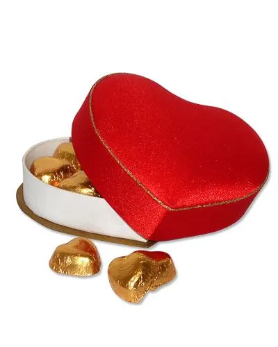 A tecla descubierta: Caja de bombones en forma de corazón A tecla descubierta: Caja de bombones en forma de corazón
