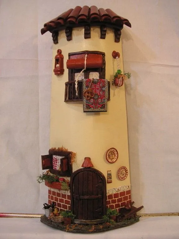 TEJAS DECORADAS | Aprender manualidades es facilisimo.com | Tejas ...