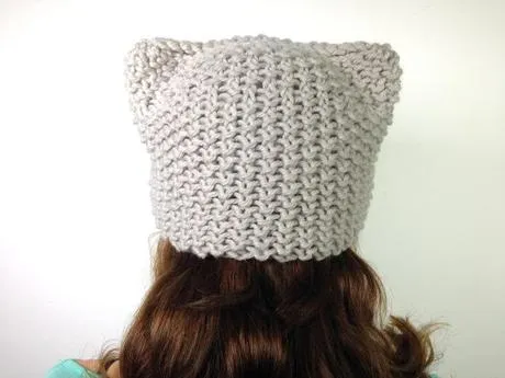 Teje un gorro de gatito con telar - Paperblog Teje un gorro de gatito con telar - Paperblog