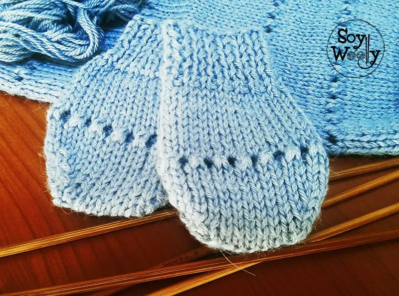 Teje mitones o manoplas para bebé con dos agujas | Soy Woolly