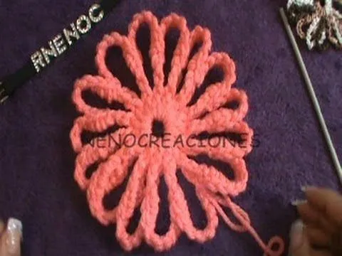 COMO TEJER FLOR DE 15 PETALOS GANCHILLO CROCHET - YouTube