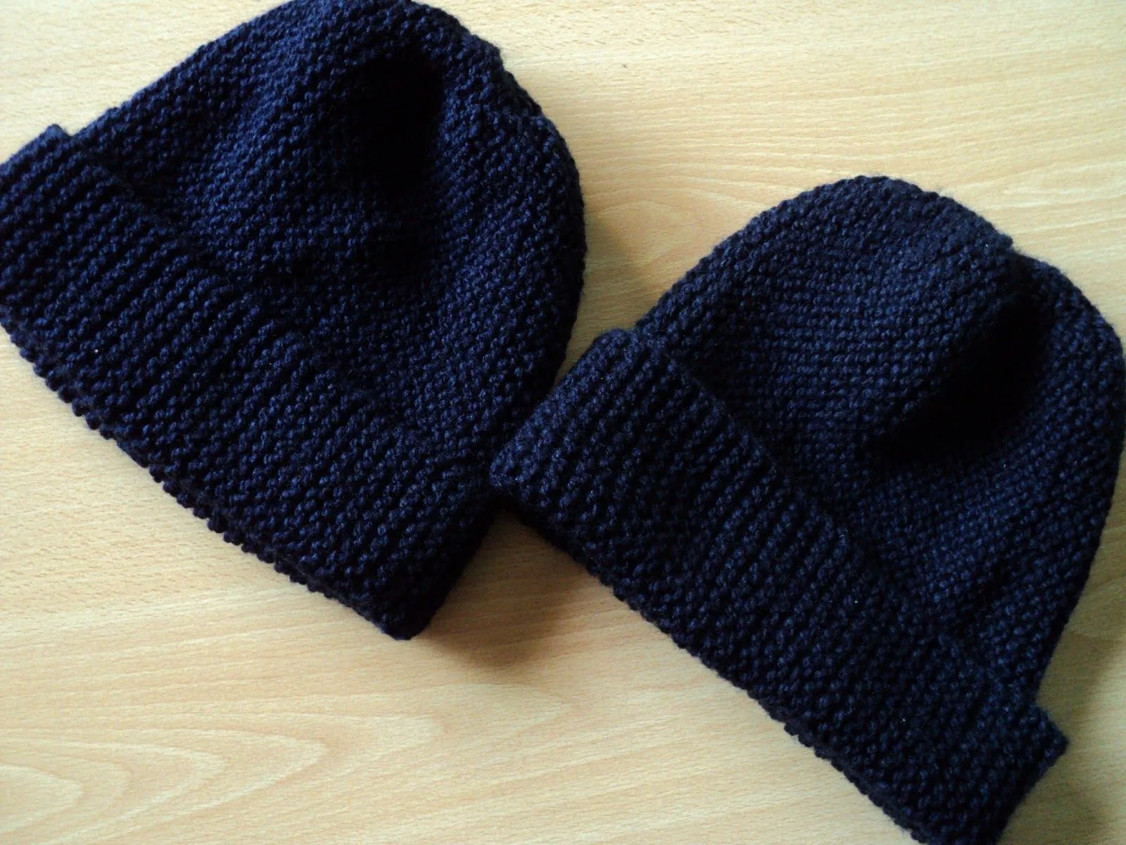 Tejer: "El arte de crear con tus manos".: Gorro de lana a palillo ... Tejer: "El arte de crear con tus manos".: Gorro de lana a palillo ...