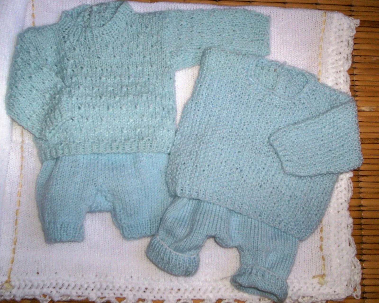 Todotejidoartesanal: conjuntos tejidos a mano para recién nacido ...