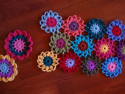 TEJIDOS CROCHET: A unir flores¡¡