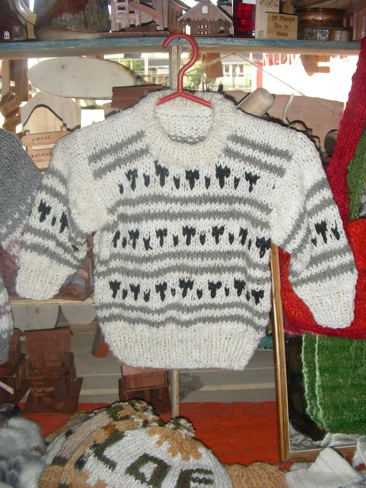 Tejidos de Dalcahue: CHALECOS PARA NIÑOS