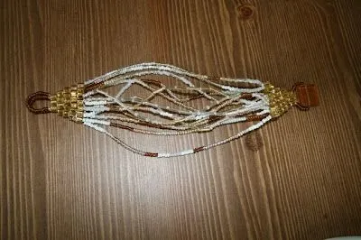 Como hacer pulseras de chaquira - Imagui