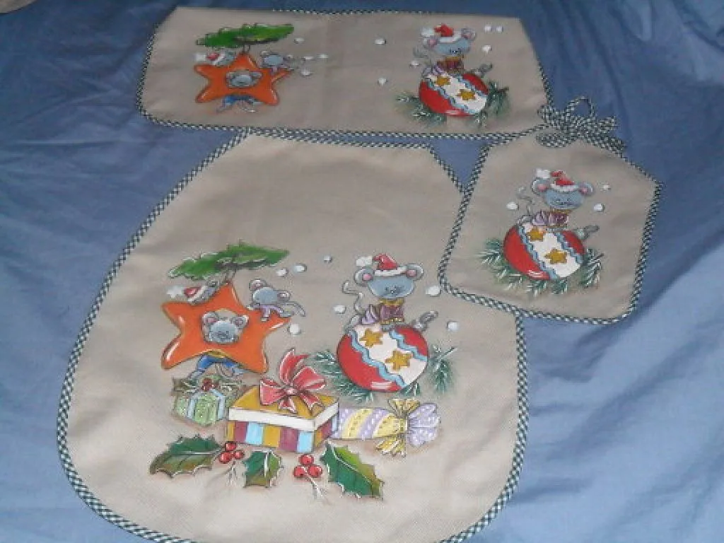 Tela pintada con motivos navideños | Aprender manualidades es ... Tela pintada con motivos navideños | Aprender manualidades es ...