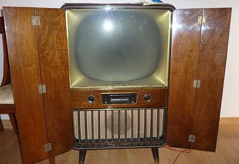 Televisor: ImAgEnEs De TeLeViSoReS AnTiGuOs. Televisor: ImAgEnEs De TeLeViSoReS AnTiGuOs.