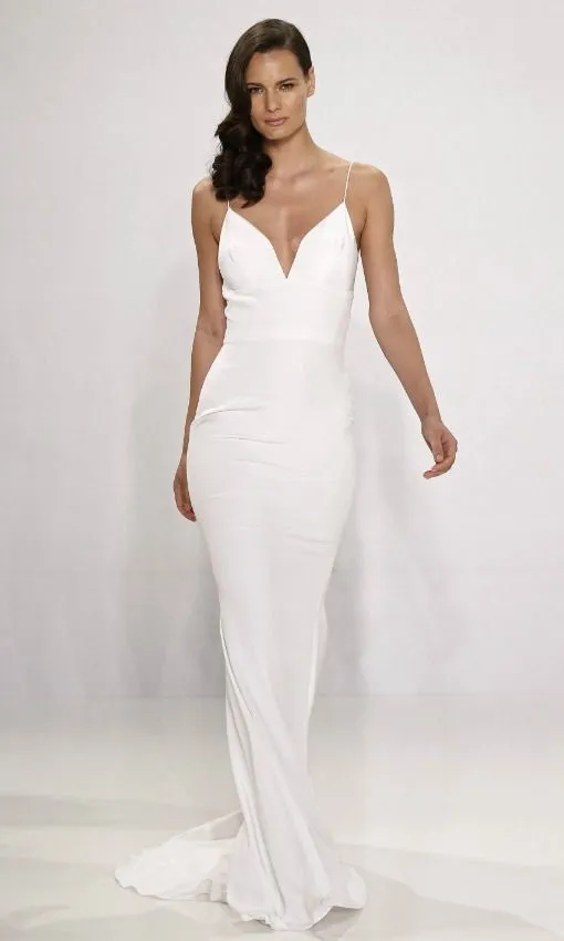 Tendencias 2017: Vestidos de novia súper sencillos - Foto 1 Tendencias 2017: Vestidos de novia súper sencillos - Foto 1