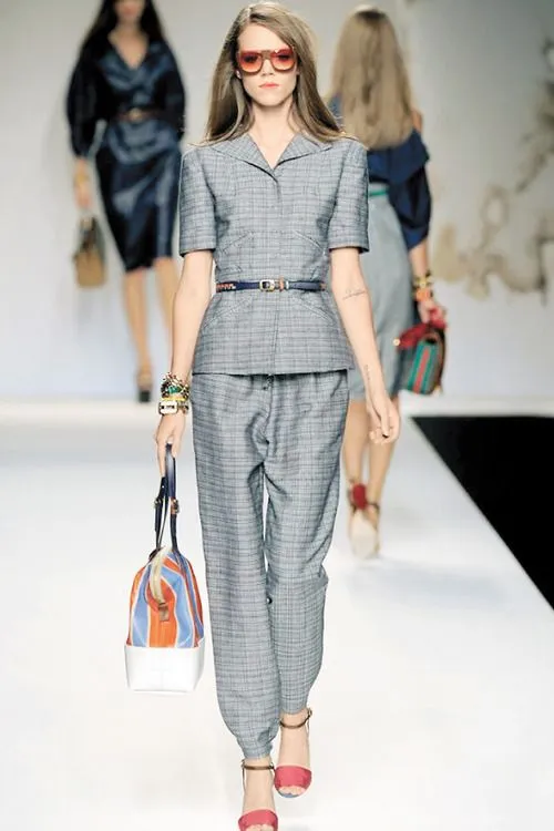 Sastres para mujer 2011 - Imagui