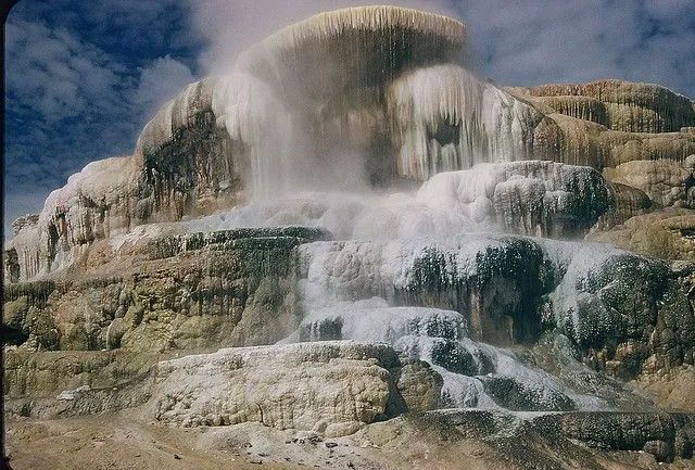La terraza de Minerva. El rincón más increíble de Yellowstone ...