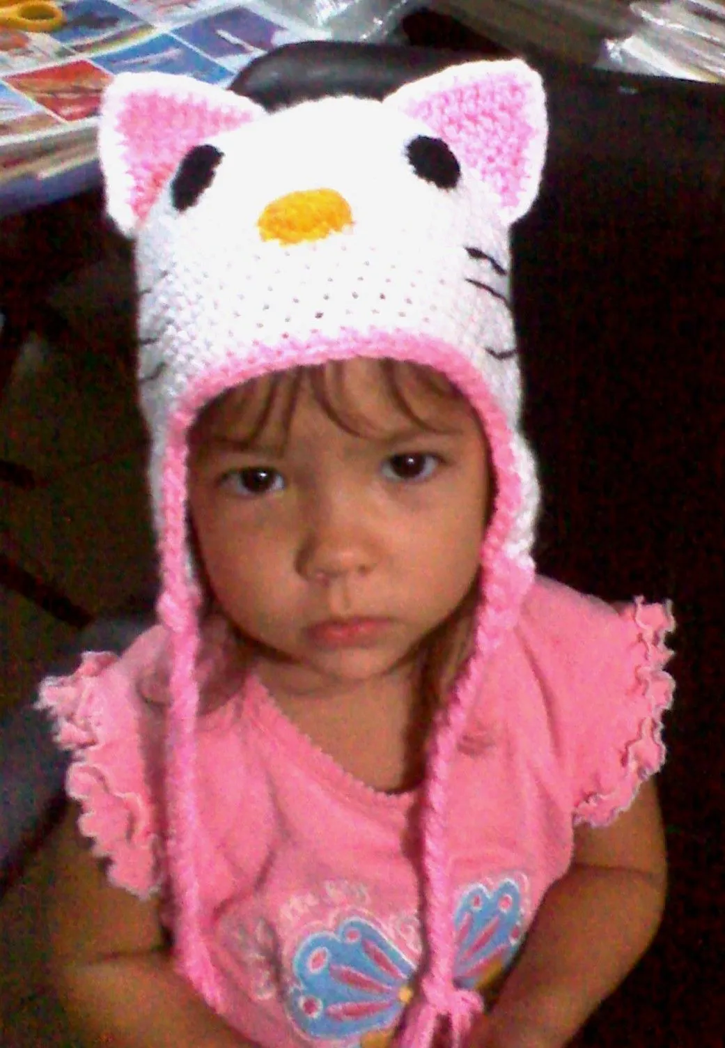 Los tesoros de Isa: GORRO TEJIDO DE HELLO KYTTI