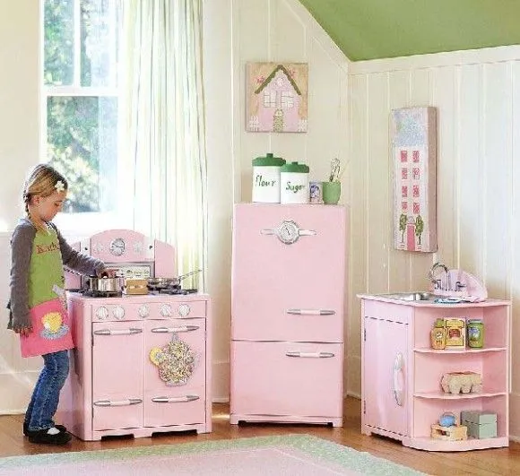 The Cocina Y Muebles: Diseño de Cocina de color Rosa para Niñas