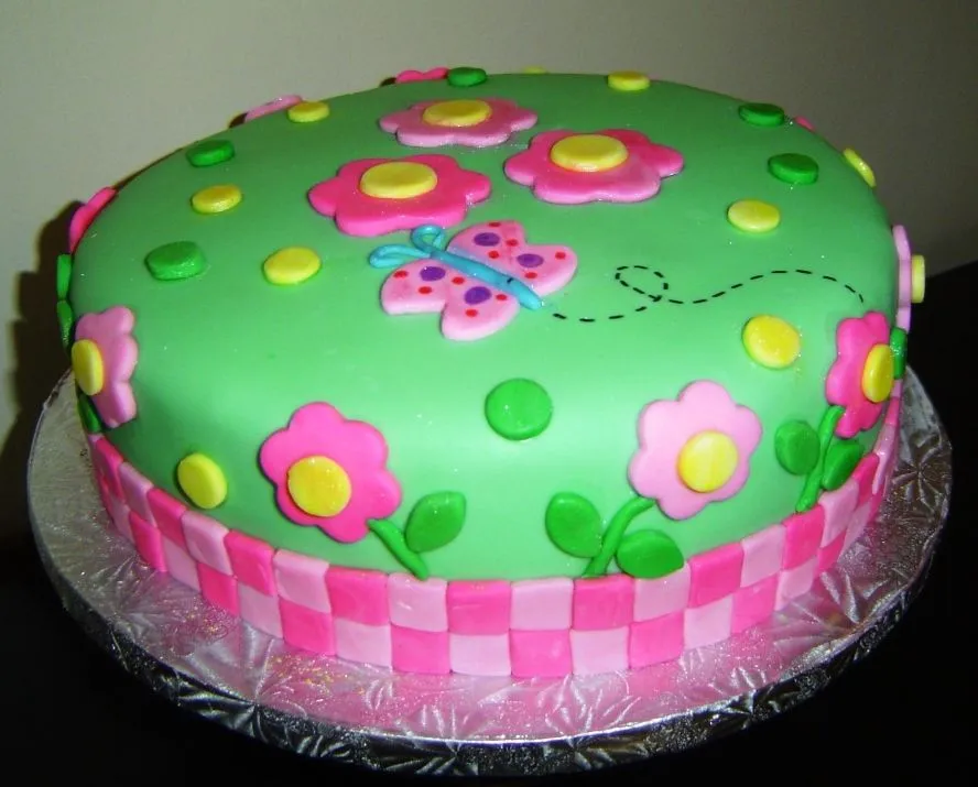 The Cupcake Boutique: PASTELES DE FONDANT The Cupcake Boutique: PASTELES DE FONDANT