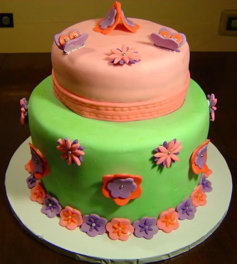 The Cupcake Boutique: PASTELES DE FONDANT The Cupcake Boutique: PASTELES DE FONDANT