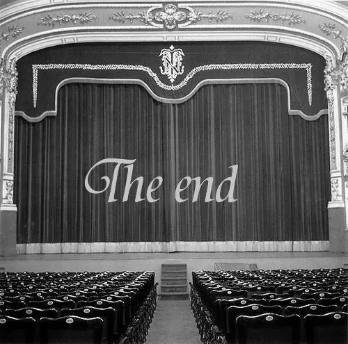 The End | EL CARRUSEL DE LOS SUEÑOS