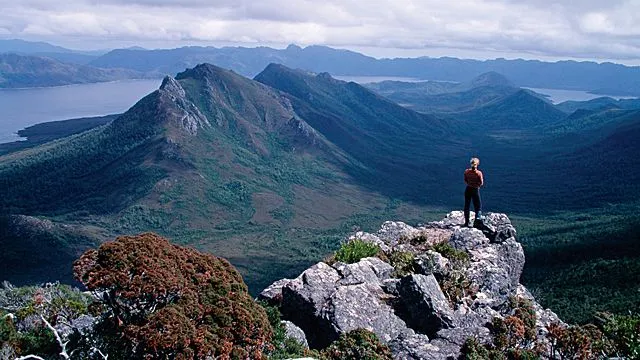 Tasmania on emaze