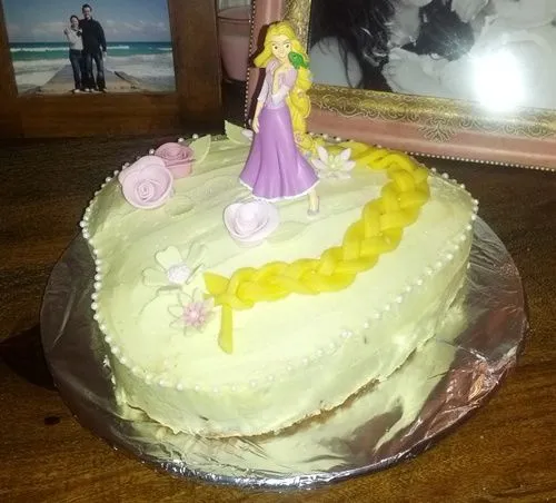 The Rapunzel 4th birthday cake | mummymcauliffe