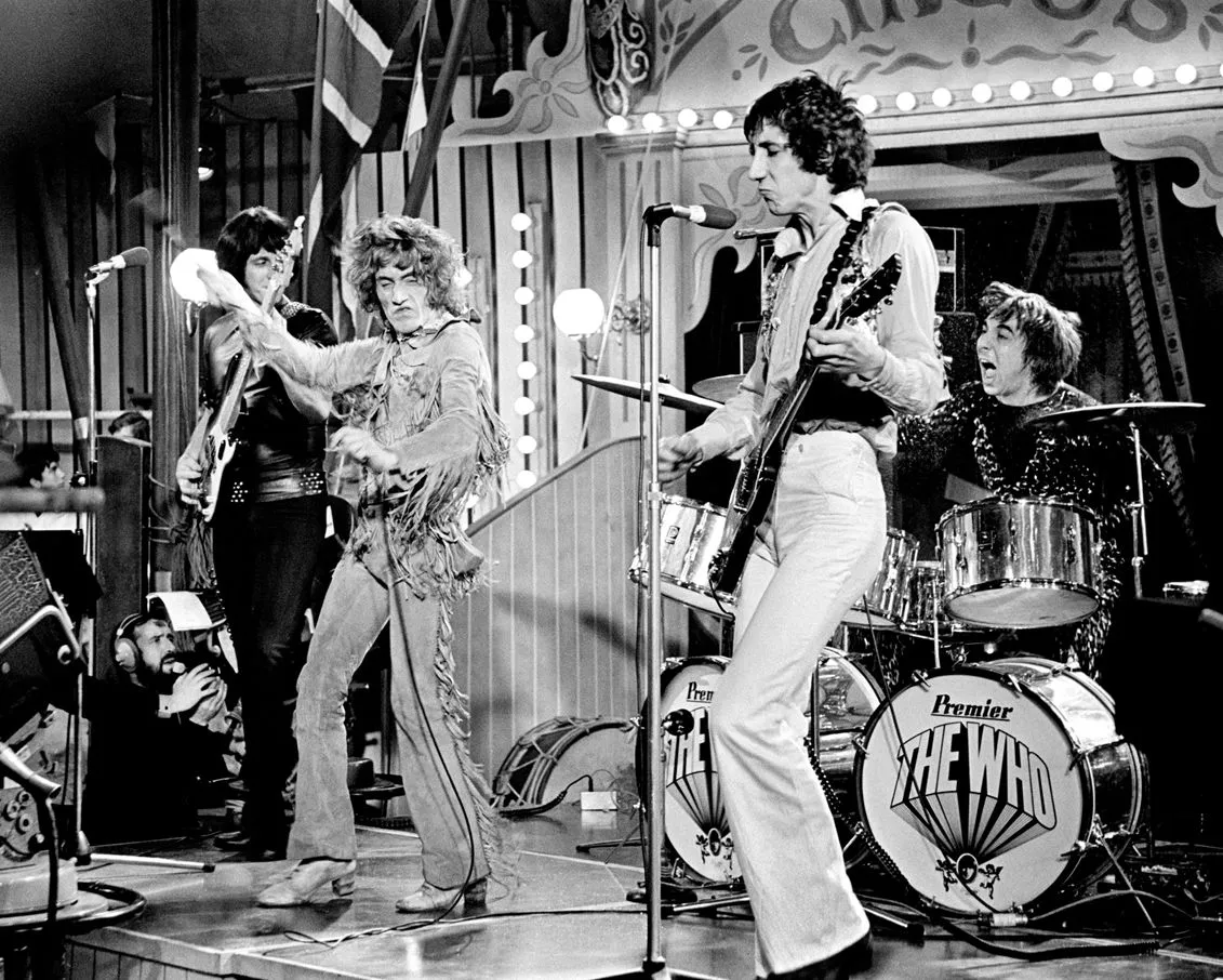the who - Page 3