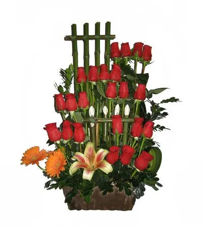 TheFlowerSpot: variedad de Arreglos ROSAS ROJAS TheFlowerSpot: variedad de Arreglos ROSAS ROJAS