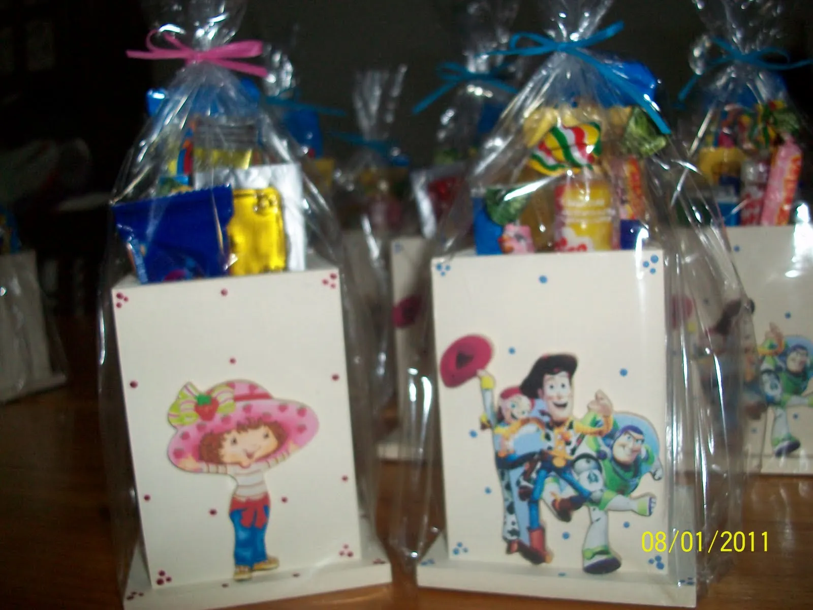 DE LA TIA SOUVENIRS Y CANDY BAR" - En Funes estamos en "Almacén de ... DE LA TIA SOUVENIRS Y CANDY BAR" - En Funes estamos en "Almacén de ...