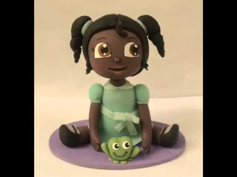 Haciendo a Tiana de La princesa y el sapo en porcelana fría (No es ... Haciendo a Tiana de La princesa y el sapo en porcelana fría (No es ...