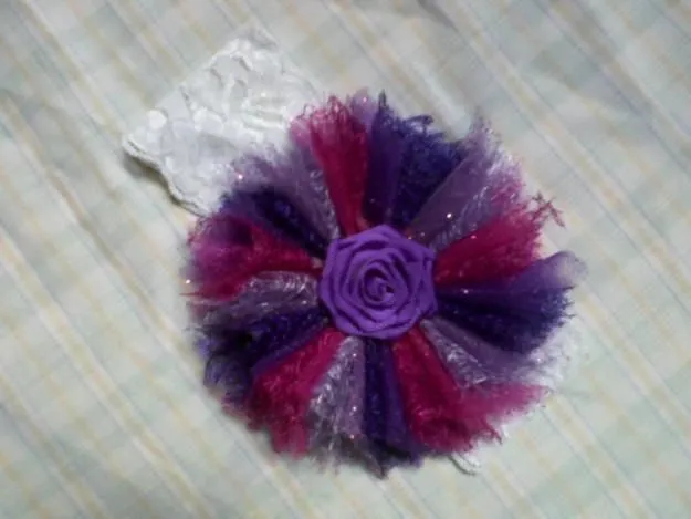 moños bellos on Pinterest | Hair Bows, Bebe and Ribbon Flower