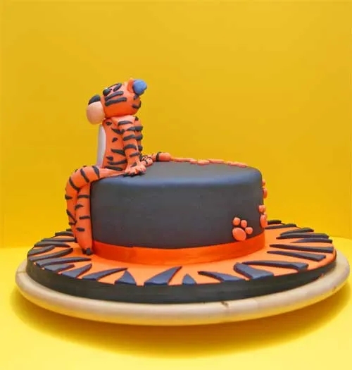 Tiger cake! | popscupsandcakes